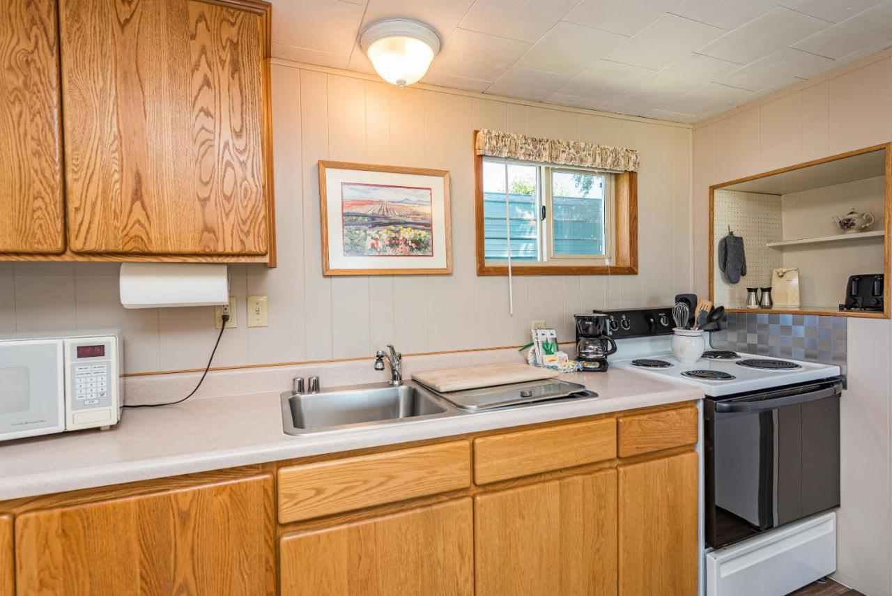 Juan De Fuca Waterfront Hotel & Cottages Sequim Exteriér fotografie