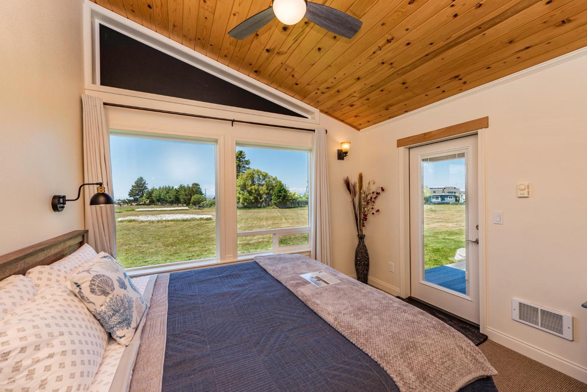 Juan De Fuca Waterfront Hotel & Cottages Sequim Exteriér fotografie